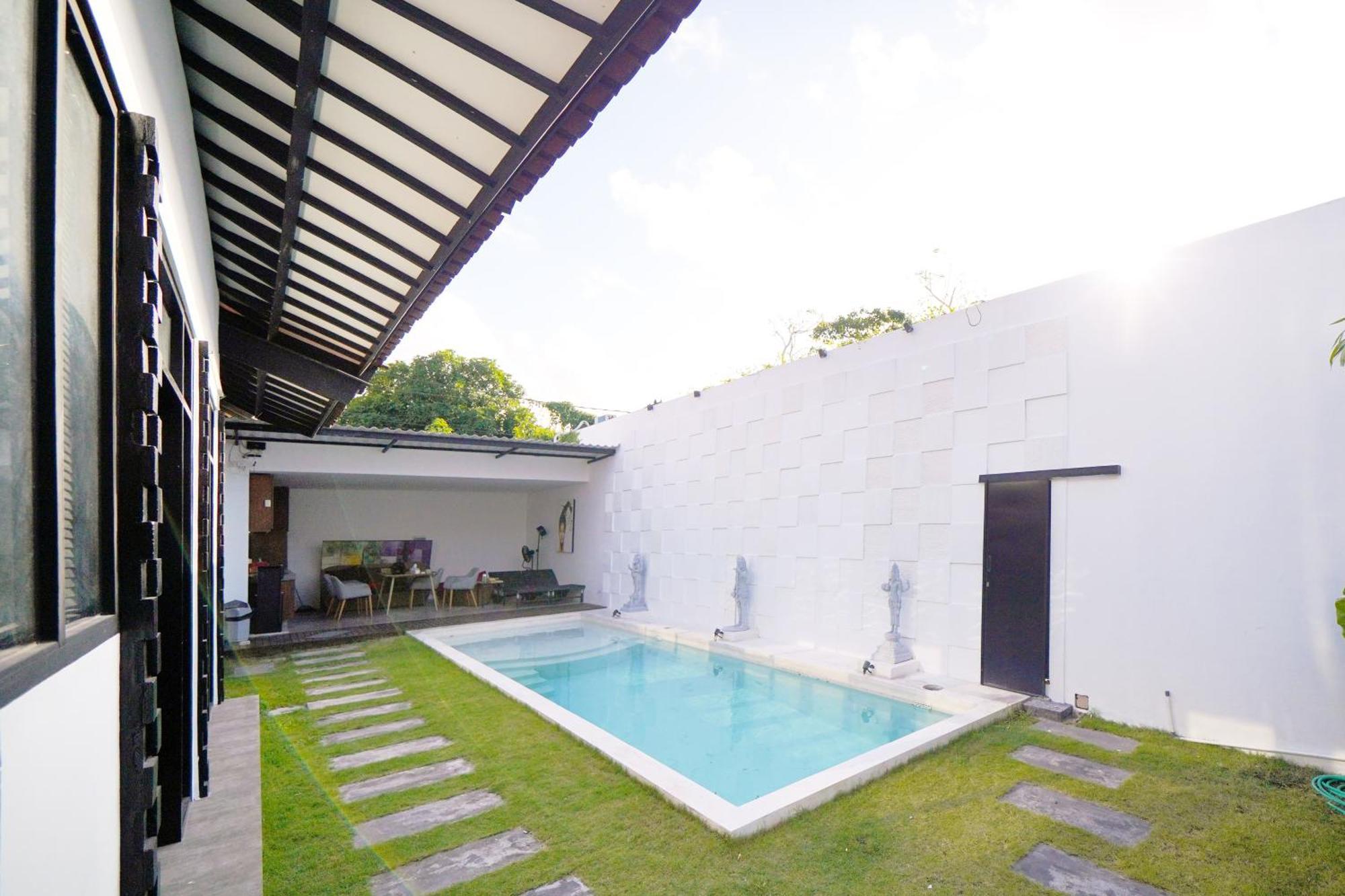 Eldborg Villas Seminyak エクステリア 写真